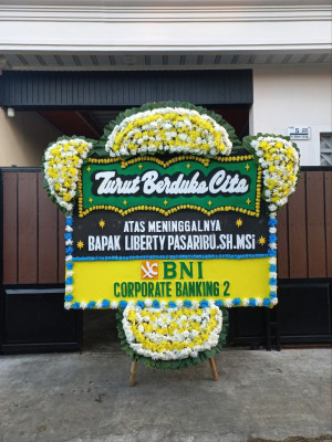 Papan Bunga Duka di Jurangmangu Timur
