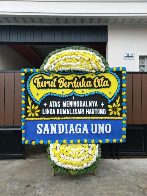 Papan Bunga Duka di Jurangmangu Timur